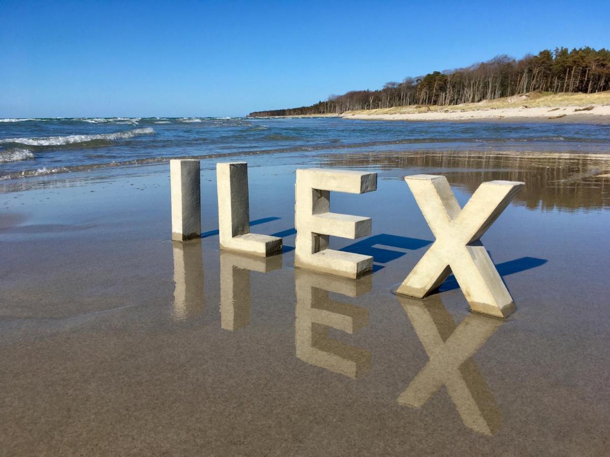 Ilex Appartements Born Buitenkant foto